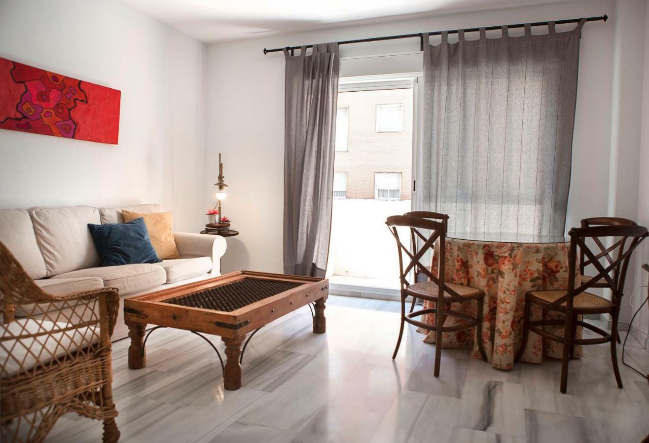 Apartamento Buhaira Sevilla Buitenkant foto