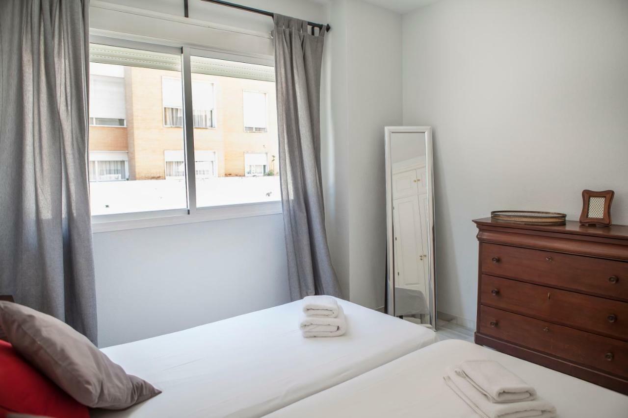 Apartamento Buhaira Sevilla Buitenkant foto
