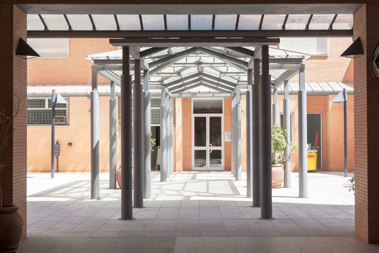 Apartamento Buhaira Sevilla Buitenkant foto