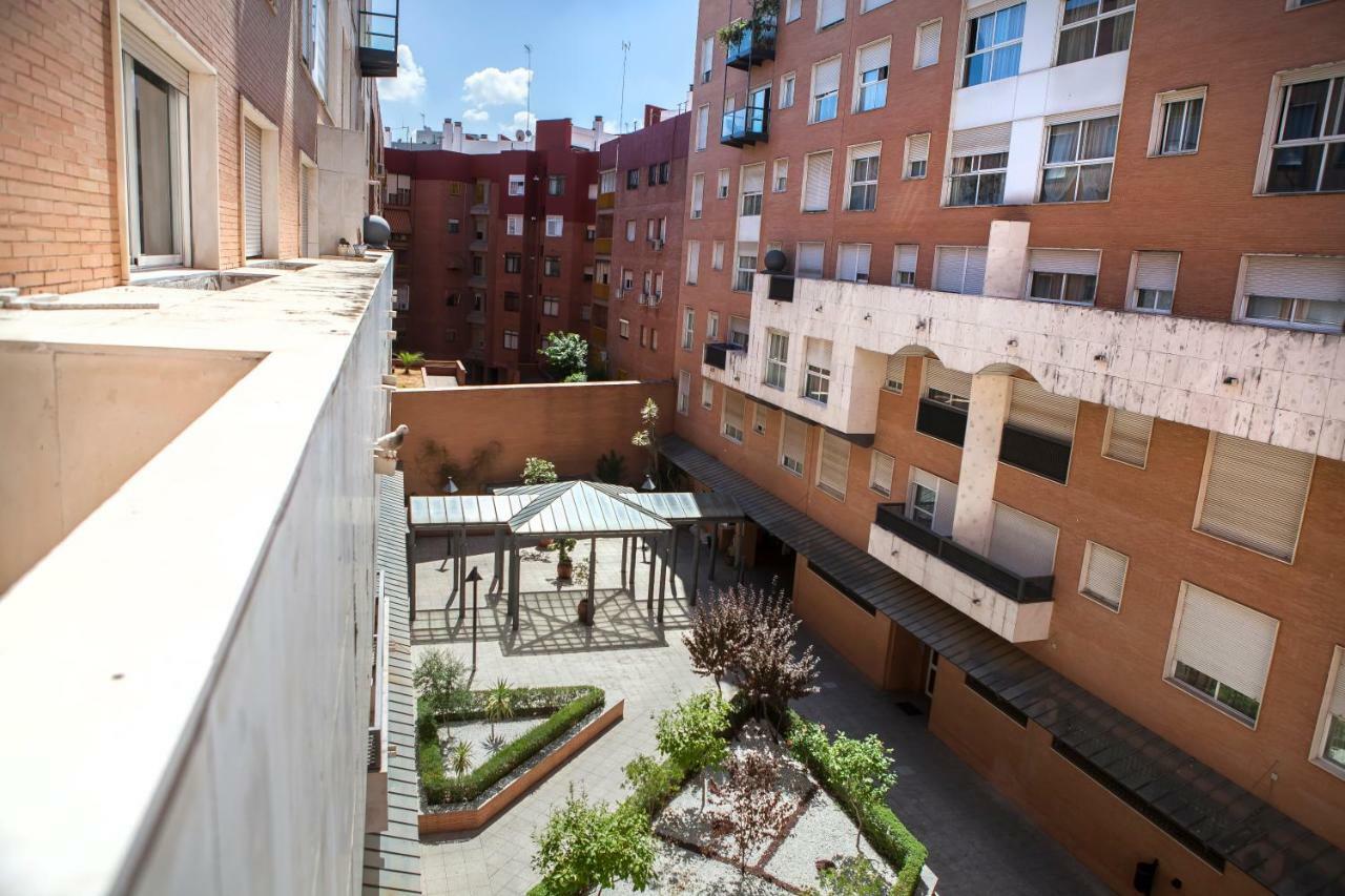 Apartamento Buhaira Sevilla Buitenkant foto