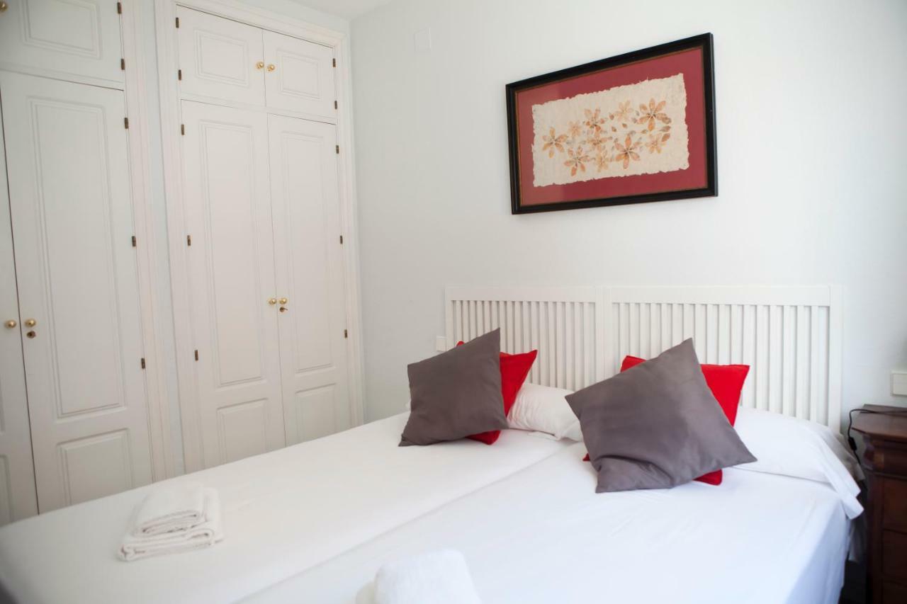 Apartamento Buhaira Sevilla Buitenkant foto